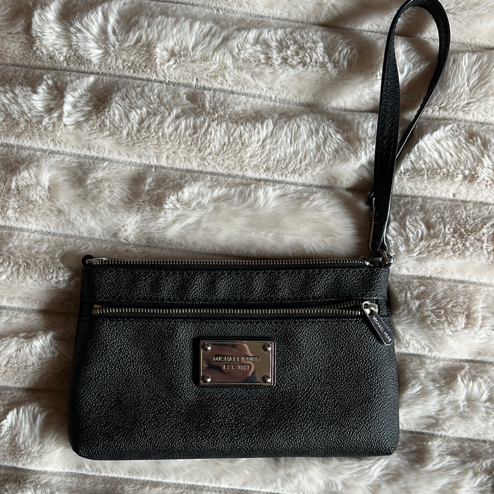Michael Kors Black Clutch Sleek Minimalist Design
